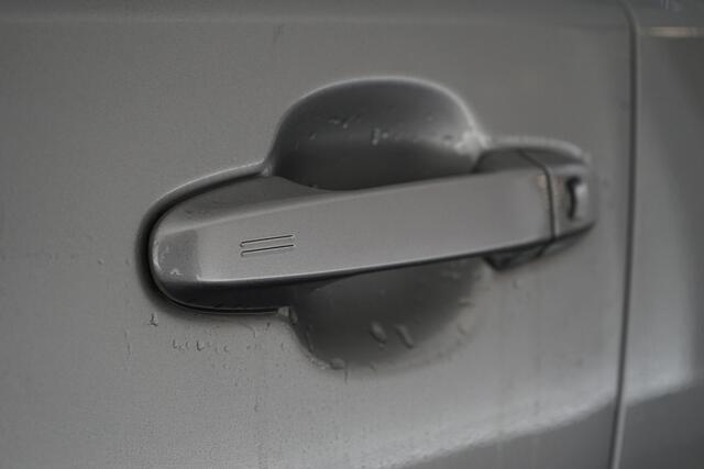 Toyota C-HR 1.8 Hybrid Business Intro | Stoel/Stuur verwarming