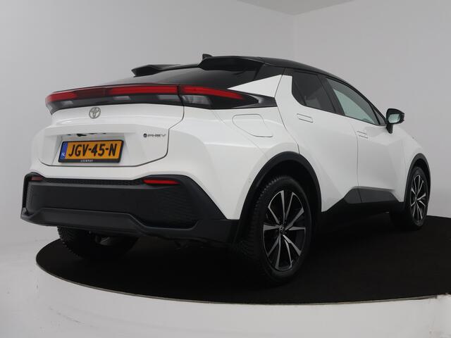 Toyota C-HR 2.0 Plug-in Hybrid 220 First Edition | Navigatie | PDC |