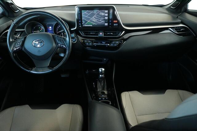 Toyota C-HR 1.8 Hybrid Bi-Tone Limited, Leder, Navi, JBL Stoelverwarming, Navigatie, BSM, Keyless Entry / start, Parkeercamera