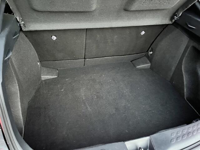 Toyota C-HR 1.8 Hybrid 140 Executive Parkeersensoren Stoelverwarming Carplay