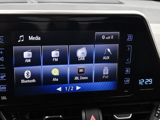 Toyota C-HR 1.8 Hybrid Executive | Trekhaak | PDC |