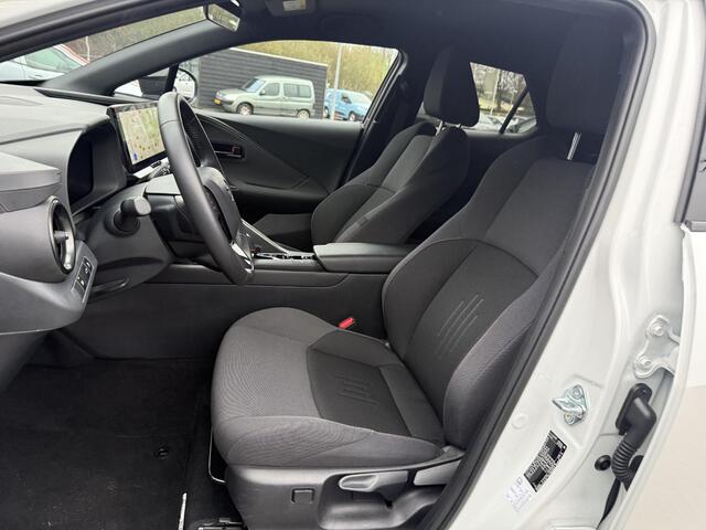 Toyota C-HR 1.8 Hybrid 140 First Edition **NAVIGATIE/ 360 CAMERA/ DODEHOEK DETECTIE/ PARKEERSENSOREN/ GARANTIE**