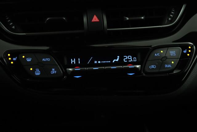 Toyota C-HR 1.8 Hybrid Executive | Adaptive Cruise Control | Navigatie | Achteruitrijcamera | Stoelverwarming |