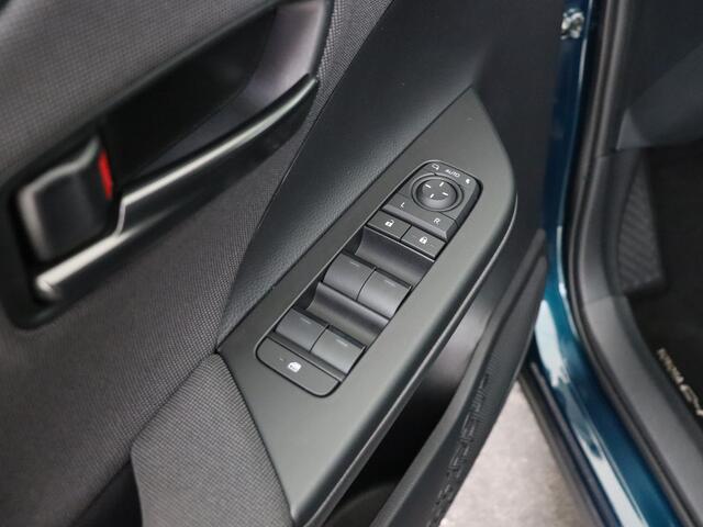 Toyota C-HR 1.8 Hybrid 140 First Edition | BTW voertuig | Achteruitrijcamera | 1e Eigenaar |