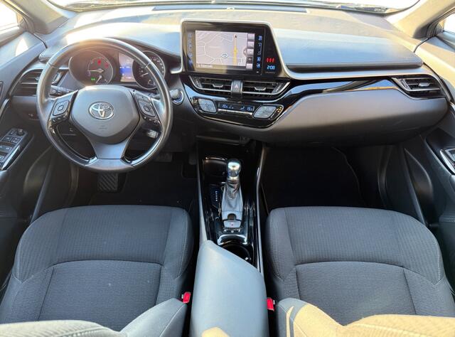 Toyota C-HR 1.8 Hybrid Dynamic I Navi I Keyless I Camera