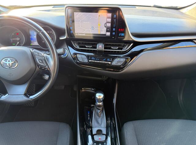 Toyota C-HR 1.8 Hybrid Dynamic I Navi I Keyless I Camera