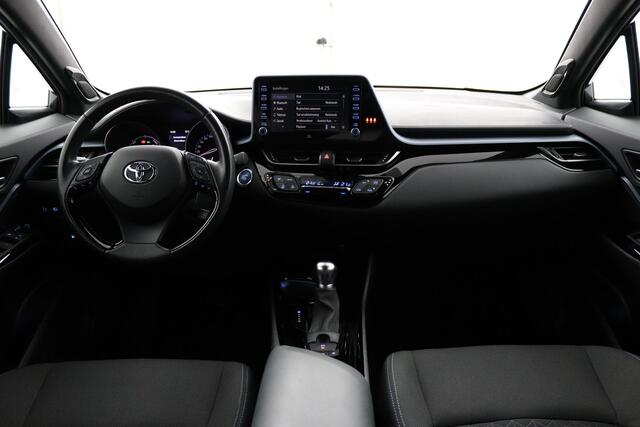 Toyota C-HR 1.8 Hybrid Style | Stoelverwarming | Trekhaak | Keyless | Parkeersensoren |