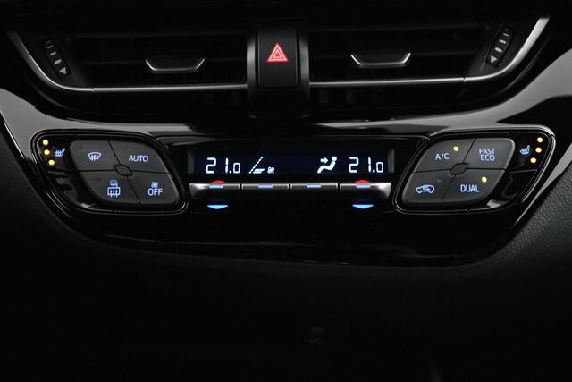 Toyota C-HR 1.8 Hybrid Style | Stoelverwarming | Trekhaak | Keyless | Parkeersensoren |