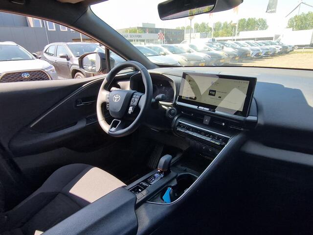 Toyota C-HR 1.8 Hybrid 140 First Edition | Stoel- stuurverwarming | Elek. achterklep | Camera | PDC V+A | Groot Multimedia