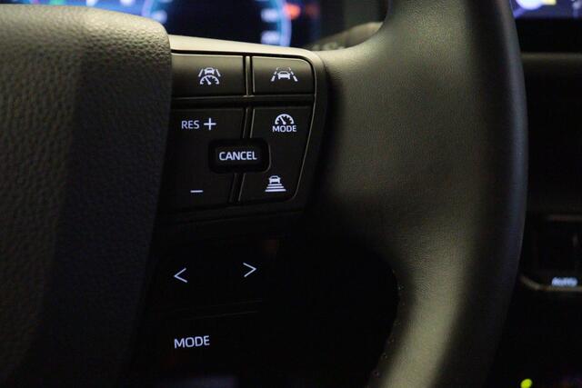 Toyota C-HR 1.8 Hybrid 140 Dynamic | NAVI | CLIMA | CAMERA + PDC | ADAP CRUISE | LANE-ASSIST / WARNING |