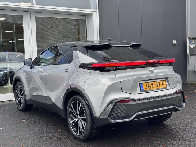 Toyota C-HR 2.0 Plug-in Hybrid 220 Executive Zeer luxe | JBL Premium geluid | stoel/stuurverwarming