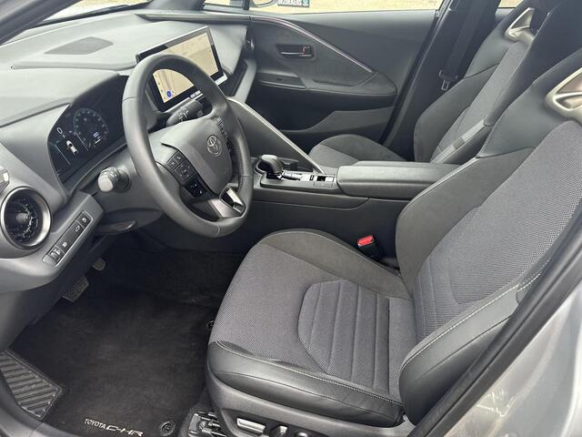 Toyota C-HR 2.0 Hybrid 200 Executive | Stoel- + stuurverwarming | Navigatie | Electrische achterklep | Dode hoek waarschuwing |