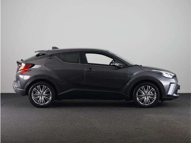 Toyota C-HR 2.0 Hybrid Executive | Half lederen bekleding | JBL Premium Audio | Apple Carplay -/ Android Auto |