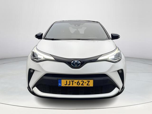 Toyota C-HR 1.8 Hybrid Bi-Tone | Carplay | Dode hoek waarschuwing | Stoelverwarming | Keyless entry |