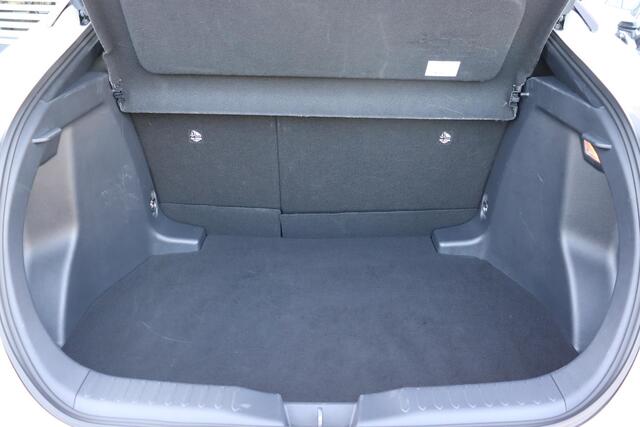 Toyota C-HR 1.8 Hybrid 140 First Edition Limited , Stoel- & Voorruit- & Stuurverwarming, Elec Achterklep, BSM, Camera!