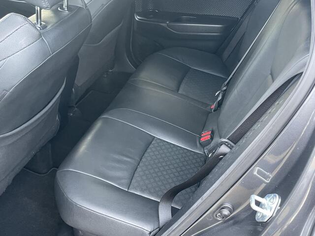 Toyota C-HR 2.0 Hybrid Style Luxury