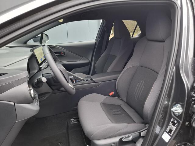 Toyota C-HR 2.0 Plug-in Hybrid 220 Dynamic | BSM | PDC V+A | Stoel/stuur verwarming |