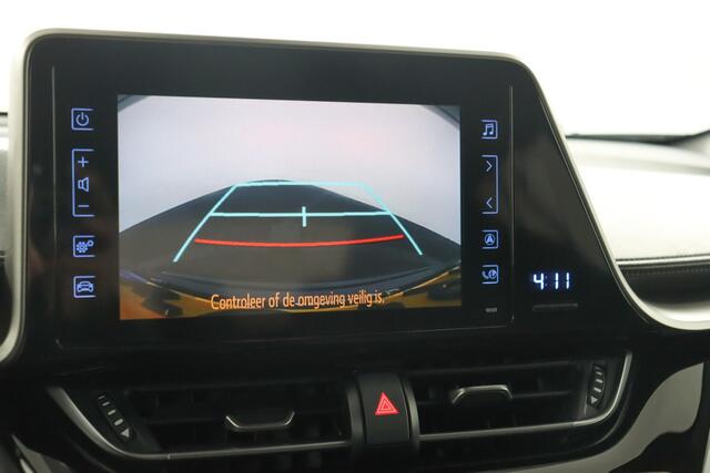 Toyota C-HR 1.8 Hybrid Style | Navigatie | Stoelverwarming | Stuurverwarming |