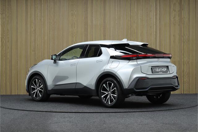 Toyota C-HR Hybrid 140 Style Edition | Dodehoekdetectie | Navigatie | Parkeerhulp | Winterpakket