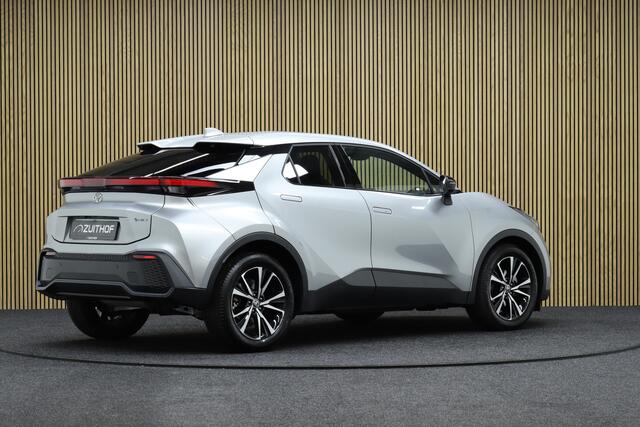 Toyota C-HR Hybrid 140 Style Edition | Dodehoekdetectie | Navigatie | Parkeerhulp | Winterpakket
