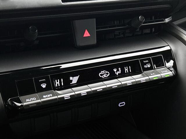 Toyota C-HR 1.8 Hybrid 140 Dynamic | Bi-Tone | Modeljaar 2026 |