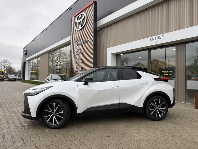 Toyota C-HR 1.8 Hybrid Bi-tone | Stoel/stuur verwarm. | PDC v/a | Blindspot