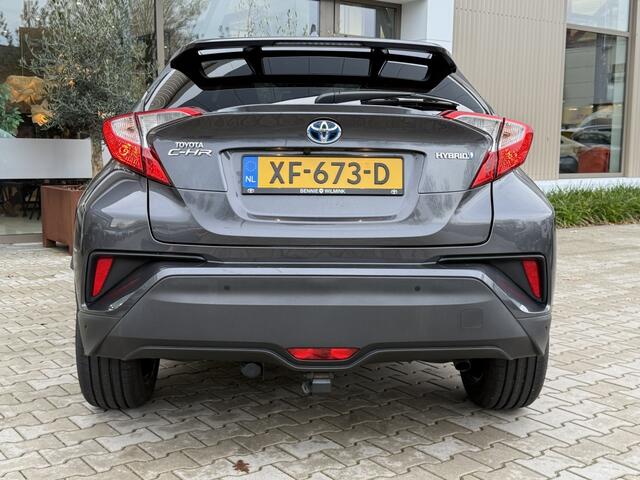 Toyota C-HR 1.8 Hybrid Dynamic | Trekhaak | Parkeersensoren V+A | Blindspot