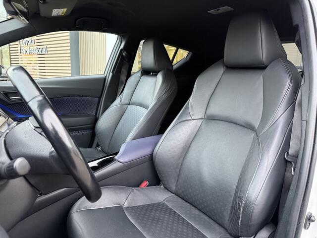 Toyota C-HR 1.8 Hybrid Bi-Tone | Stoelverwarming | Navigatie