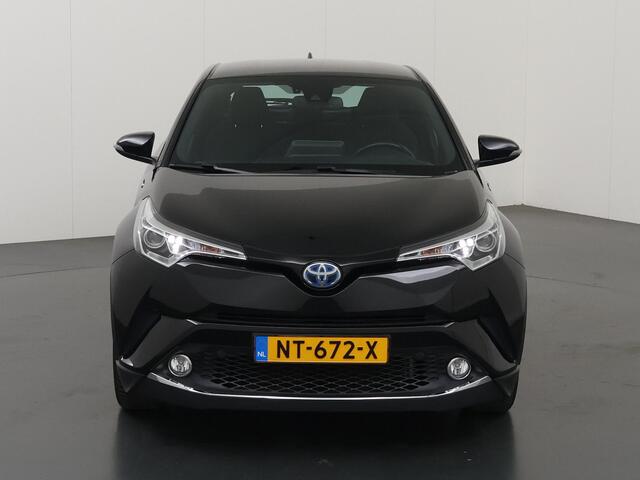 Toyota C-HR 1.8 Hybrid Dynamic | Trekhaak | Navigatie | Parkeercamera | Climate Control | Keyless Go |