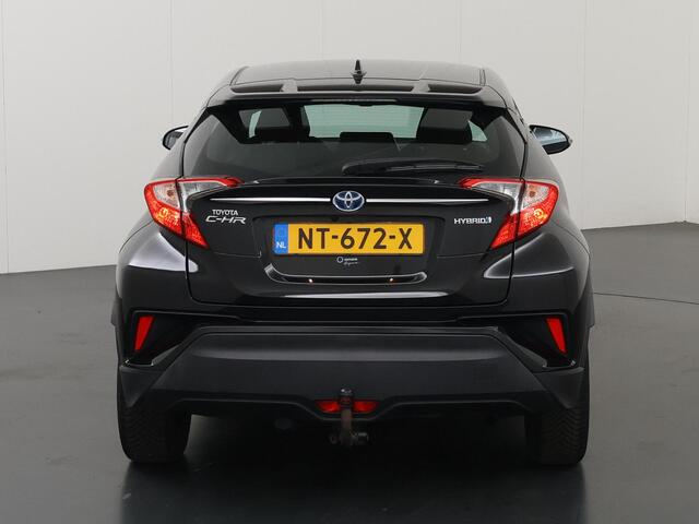 Toyota C-HR 1.8 Hybrid Dynamic | Trekhaak | Navigatie | Parkeercamera | Climate Control | Keyless Go |