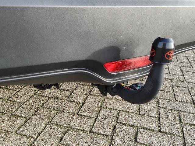 Toyota C-HR 1.8 Hybrid Style | Trekhaak Afneembaar | Sensoren v/a | Stoelver