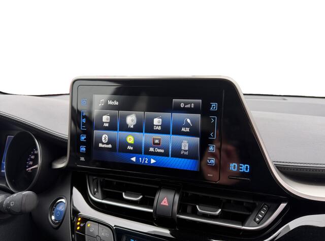 Toyota C-HR 1.8 Hybrid Style I Climate Control I Navi I Camera I Stoelverwar