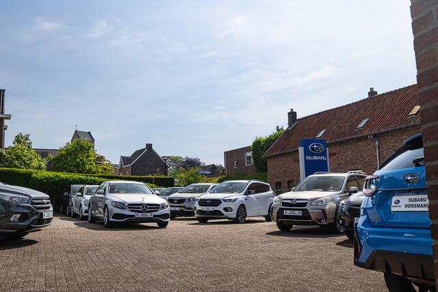 Toyota C-HR 1.8 Hybrid Dynamic Navi Camera ACC