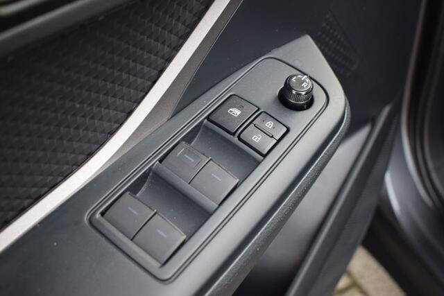 Toyota C-HR 1.8 Hybrid Active | Navigatie | Camera | Adaptive Cruise Control |