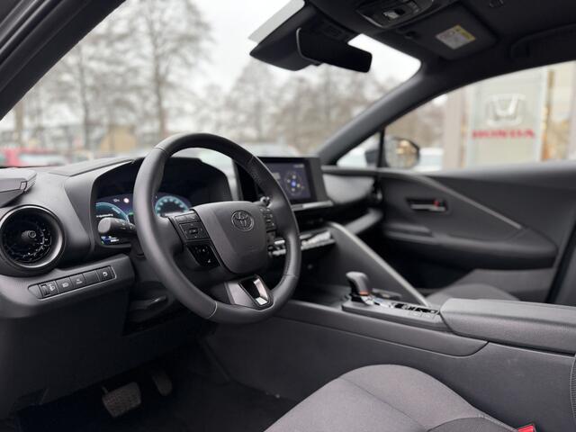 Toyota C-HR 2.0 Plug-in Hybrid 220 Dynamic Dodehoekdetectie, Navigatie, Parkeersensoren V + A , All-in Rijklaarprijs