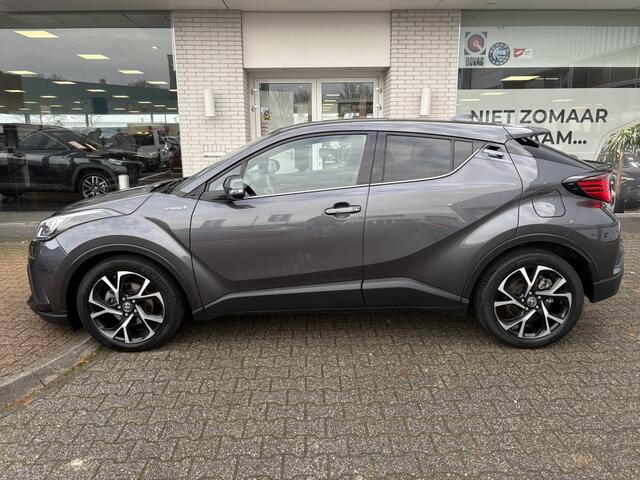 Toyota C-HR 1.8 Hybrid Business Plus | Trekhaak | Stoelverwarming | Sensoren
