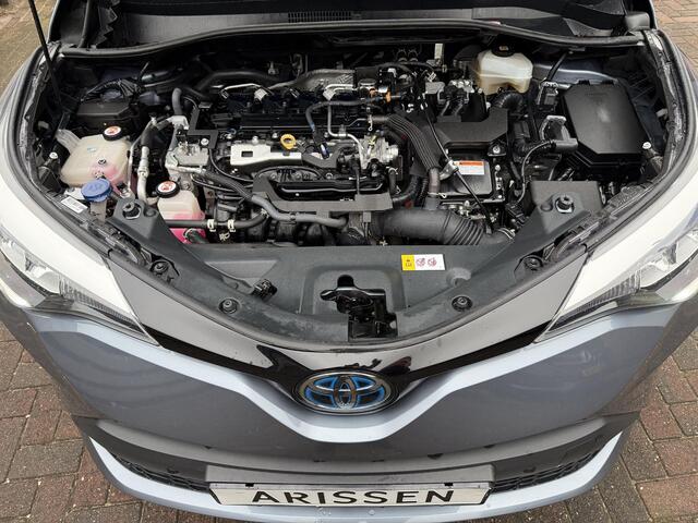 Toyota C-HR 2.0 Hybrid TeamD