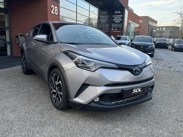Toyota C-HR 1.8 Hybrid Style Ultimate // LED PAKKET // NAVI // CAMERA // CLIMA // ADAPTIVE CRUISE // STOEL + STUUR VERWARMING //