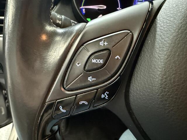 Toyota C-HR 1.8 Hybrid Dynamic Nederlandse auto, slechts 53.112 km!