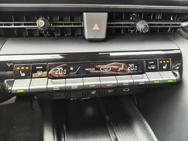 Toyota C-HR 1.8 Hybrid 140 First Edition | Navi | Sensoren v/a | El. Achterk