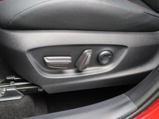 toyota-c-hr-2.0-hybrid-200-gr-sport