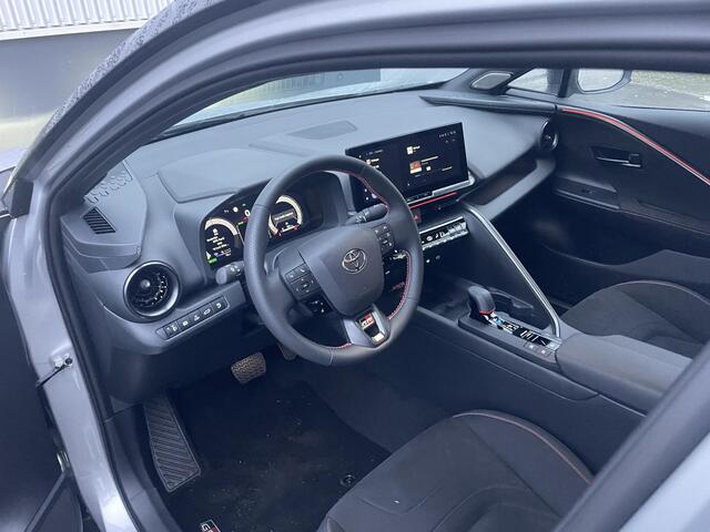 Toyota C-HR 2.0 Plug-in Hybrid 220 GR SPORT nieuwe geregistreerde Gr Sport | Direct Rijden |