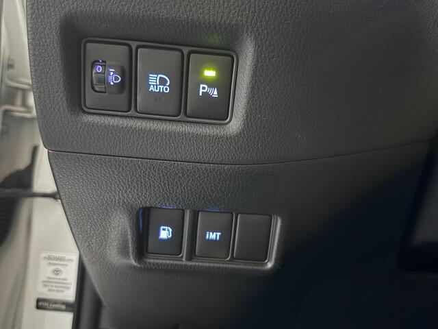 Toyota C-HR 1.2 Dynamic + 18" Lichtmetalen velgen, keurige NL auto met slechts 70695 KM