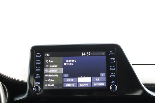 Toyota C-HR 1.8 Hybrid Dynamic | Trekhaak | Parkeersensoren achter | Apple Carplay/Android Auto |