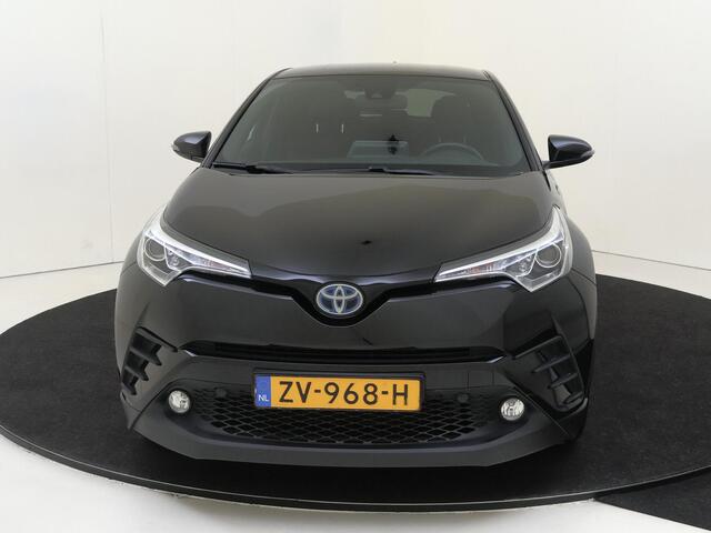 Toyota C-HR 1.8 Hybrid 116 PK Dynamic Sport Automaat | Navigatie | Camera | Stoelverwarming