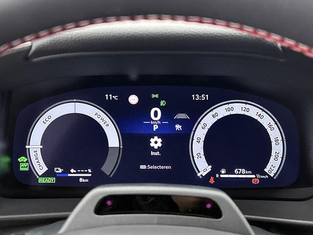 Toyota C-HR 2.0 Plug-in Hybrid 220 Black Edition