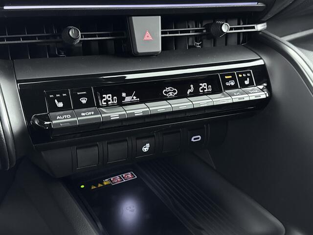 Toyota C-HR 2.0 Plug-in Hybrid 220 Black Edition | Apple Carplay & Android Auto | Parkeercamera | 17-12 TB