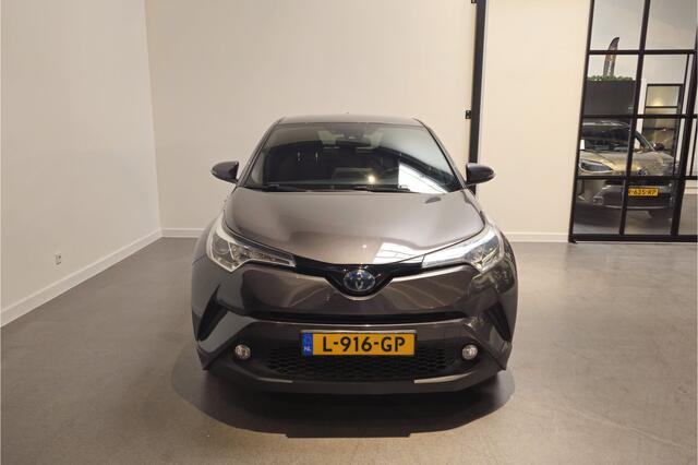 Toyota C-HR 1.8 Hybrid Dynamic Sport - Stoelverwarming - Dodehoekdetectie - Adaptive Cruise