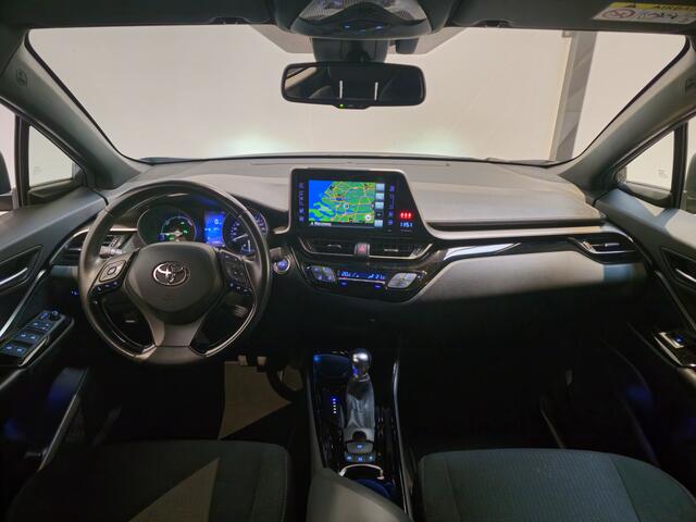 Toyota C-HR 1.8 Hybrid Dynamic Sport - Stoelverwarming - Dodehoekdetectie - Adaptive Cruise