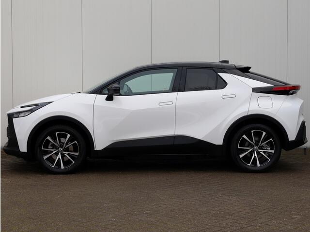Toyota C-HR 2.0 PHEV 220 Dynamic | Bi-Tone | Dodehoek | Stuurwielverwarming